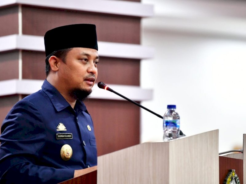 Andi Sudirman Sulaiman. 