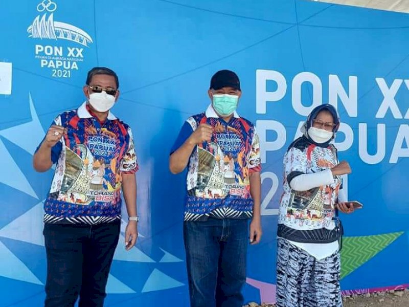 Bupati Wajo Amran Mahmud semangati atlet Sulsel. (Foto: Ist)