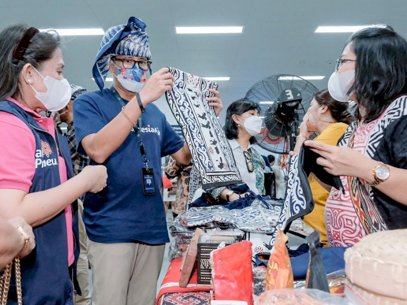 Menkraf, Sandi Salahuddin Uno saat memuji wisata dan produk-produk Toraja (ist)