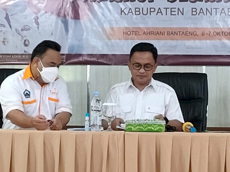 Bupati Bantaeng Ilham Azikin memberi arahan soal pencapaian bantaeng di level nasional. 