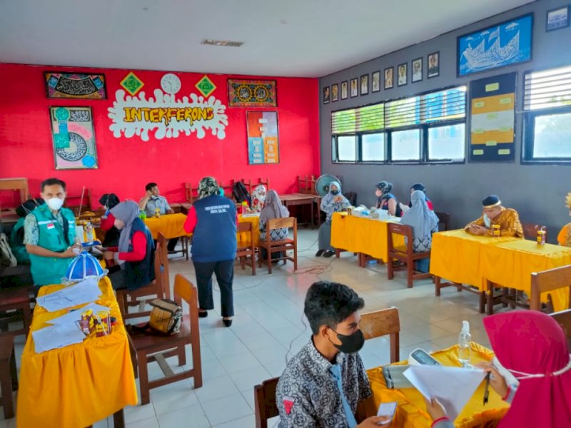 Vaksinasi pelajar di Jeneponto digelar di 7 titik.