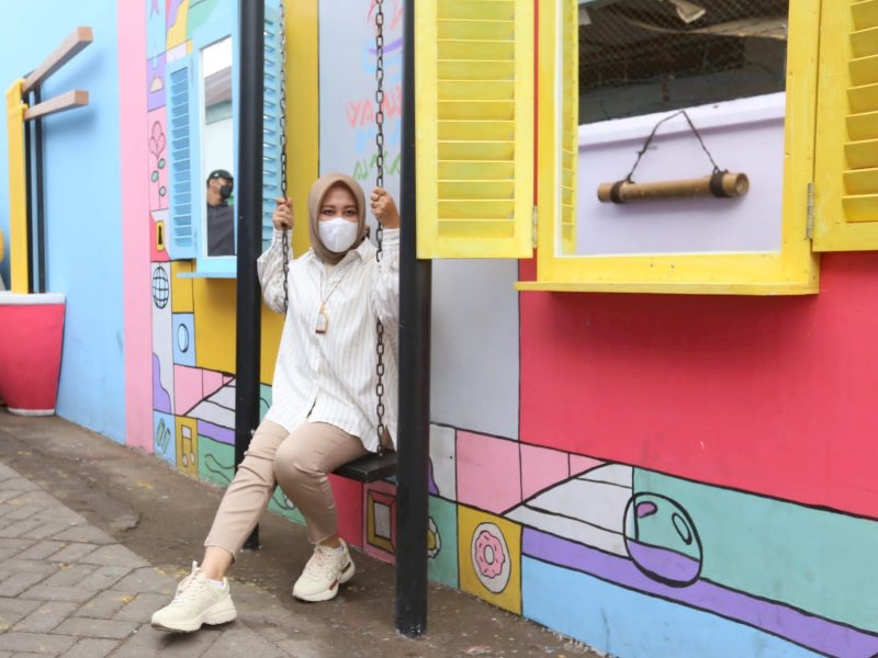 Wawali Makassar, Fatmawati Rusdi kunjungi lorong wisata. (Foto: Nurjannah)