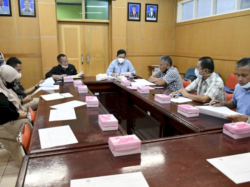Rapat persiapan fit and proper test yang dipimpin Sekda Armiadi, Jumat (12/11/2021), di Ruang Rapat Sekda.