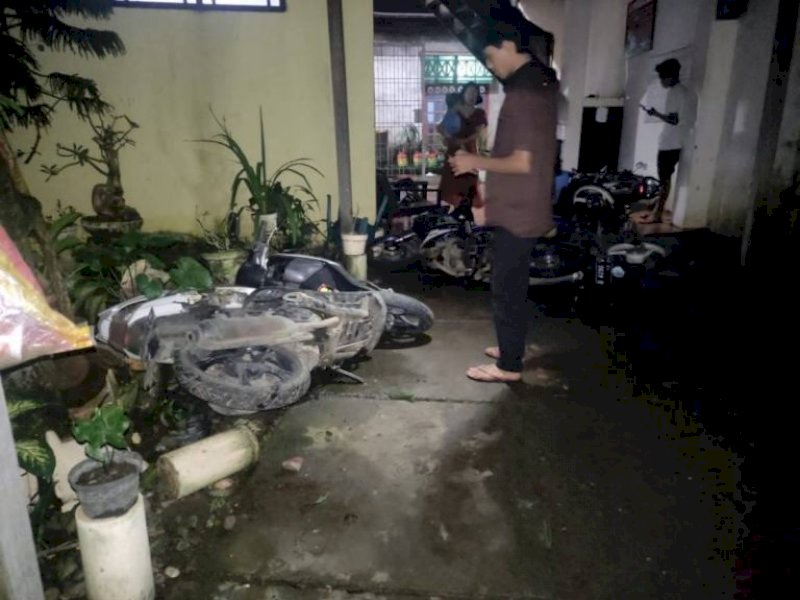 Kondisi Rumah Aman di Makassar yang diserang 13 orang (Foto: Ist)