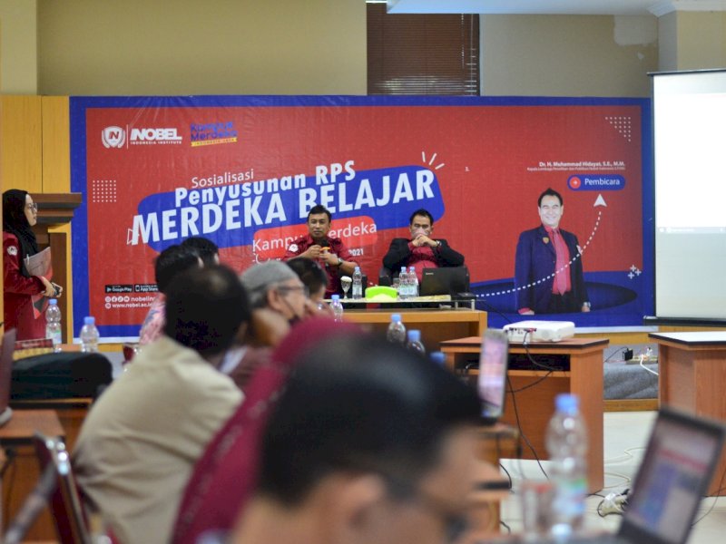 Sosialisasi penyusunan RPS Merdeka Belajar-Kampus Merdeka di kampus ITB Nobel.
