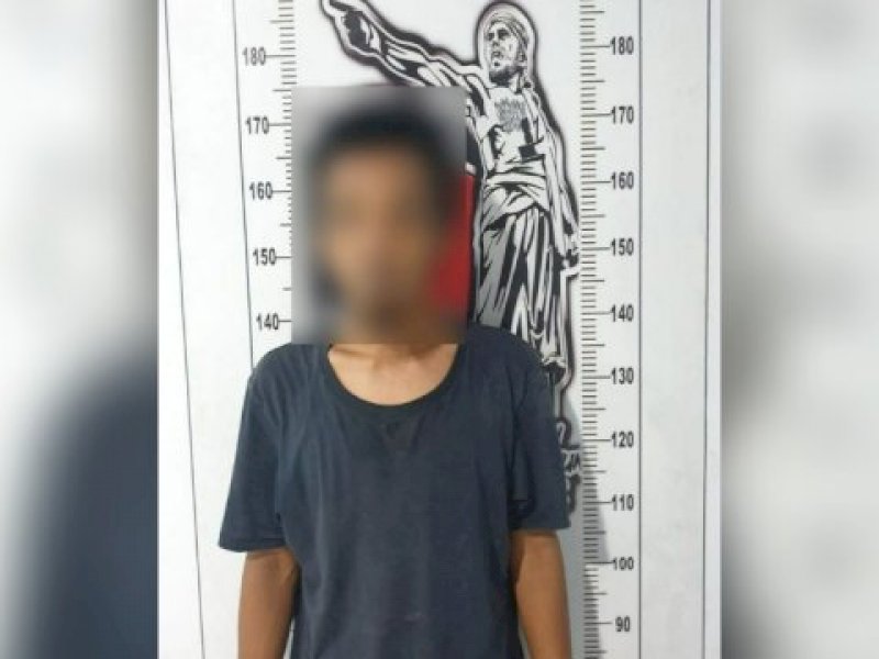 Tersangka diamankan di Polres Pinrang. 