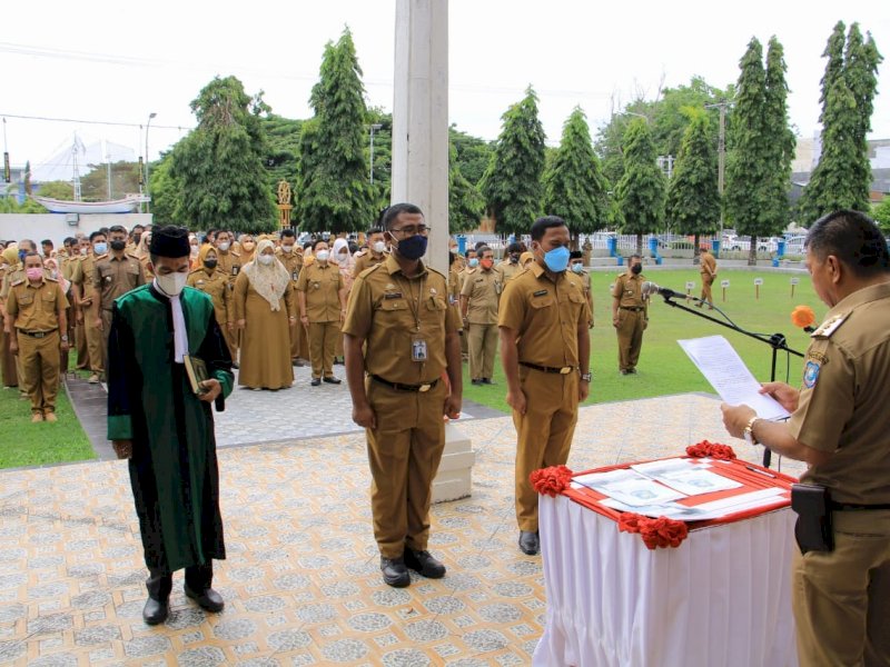 Gerbong mutasi lingkup Pemkab Bulukumba. 169 ASN dilantik. (Foto: Ist)