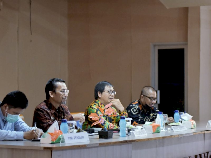 Seminar Penyelidikan Geologi untuk Mitigasi Bencana Banjir Bandang, Kamis (9/12/2021), di Aula Bappelitbangda.