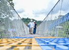 Jembatan Maipi di Lutra, Dulu Luluh Lantak, Kini Berbalut Biru-Kuning