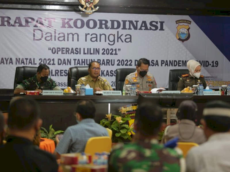 Rapat koordinasi jelang pengamanan Nataru di Makassar.
