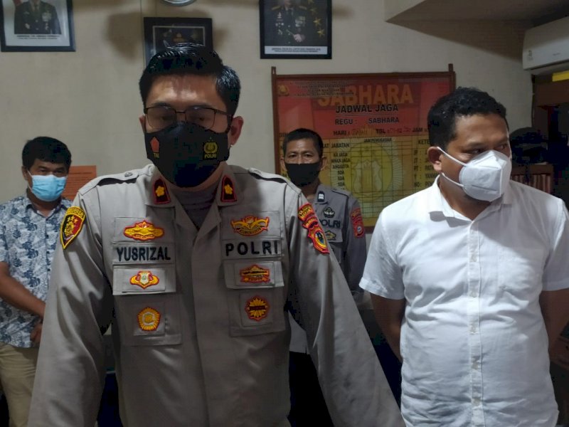 Kapolsek Makassar, Kompol Yusrizal memberi keterangan soal aksi tawuran, Rabu (22/12/2021). 