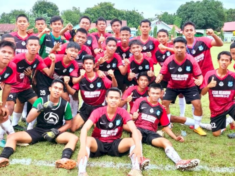 Gasiba Bulukumba usai menekuk Gasta Takalar 3-0 pada lanjutan penyisihan Grup A Piala Soeratin U-17, Senin (27/12/2021).