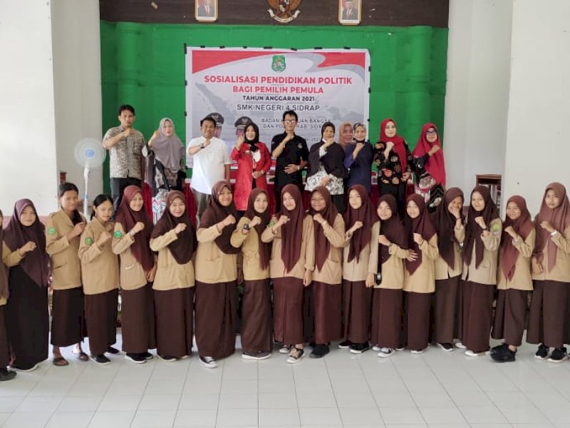 Sosialisasi pendidikan politik milenial. (Foto: Ist)