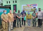 Bakti TNI, Kodim 1409/Gowa Serahkan Kunci Rehab RTLH di Dua Desa 