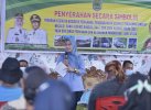 Pemkab Lutra Salurkan Hibah Perikanan ke Sejumlah Kelompok, ini Harapan IDP