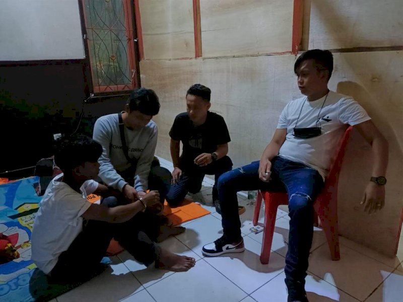 Pelaku curanmor saat disergap Resmob Polres Torut, Kamis malam (20/1/2022).