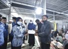 Pemkab Lutra Kembali Serahkan 144 Unit Huntap Bagi Korban Banjir