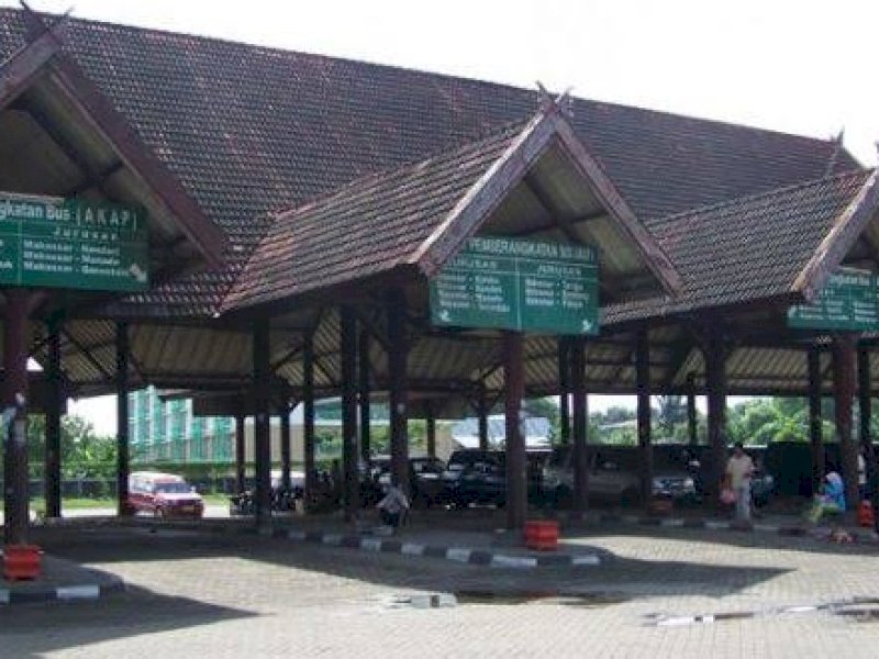 Suasana Terminal Regional Daya yang lengang. 