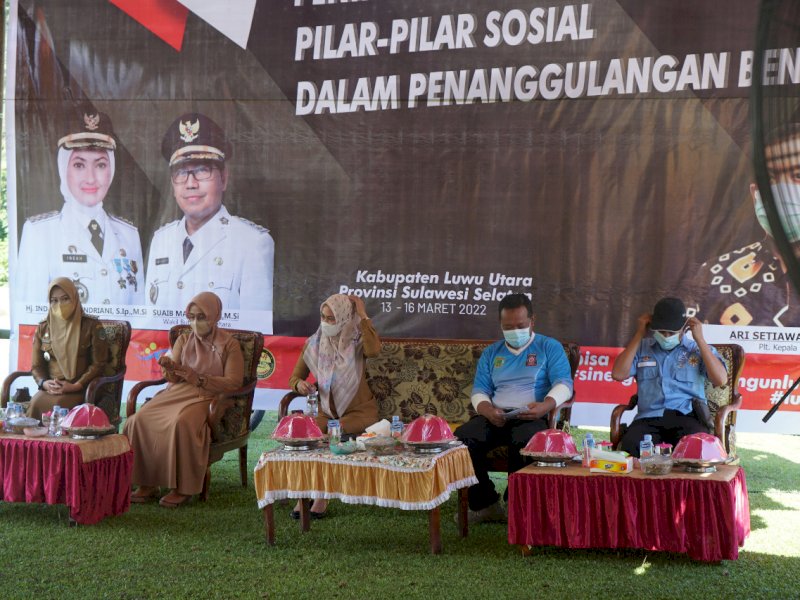 Bupati Indah Putri Indriani membuka Pelatihan Peningkatan Kapasitas Pilar-pilar Sosial Dalam Penanggulangan Bencana, Senin (14/3/2022).