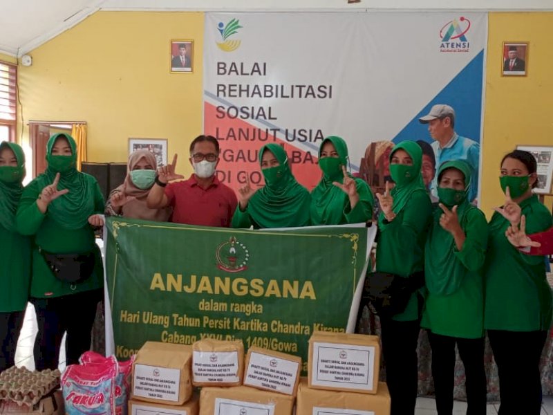 Refleksi HUT ke-76, Persit Kodim Gowa Fokus Kegiatan Sosial 