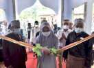 Pesan Religius Bupati Lutra di Peresmian Masjid Al Manar