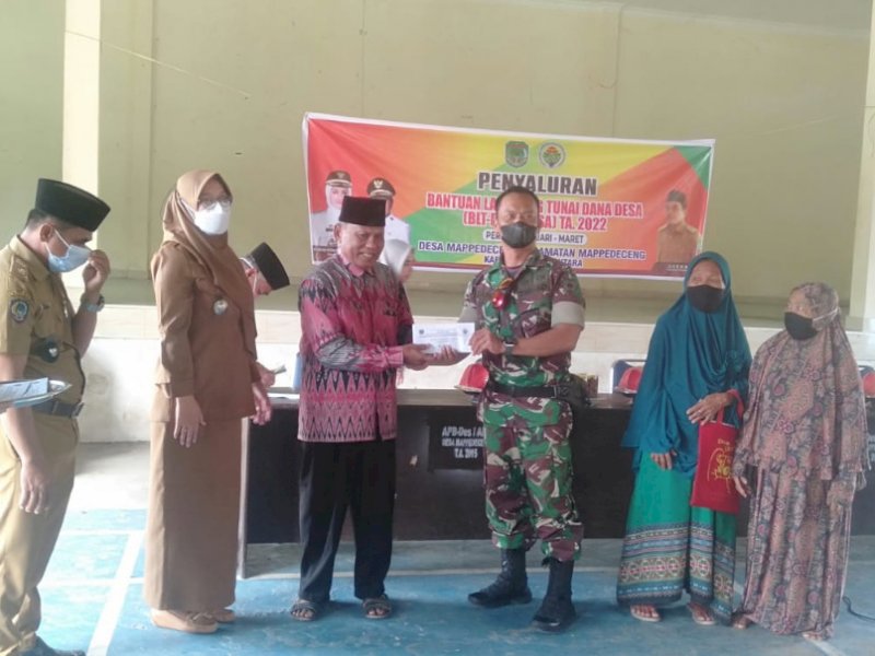 Warga Desa Mappedeceng Kecamatan Mappedeceng Kabupaten Luwu Utara telah menerima Bantuan Langsung Tunai melalui Dana Desa