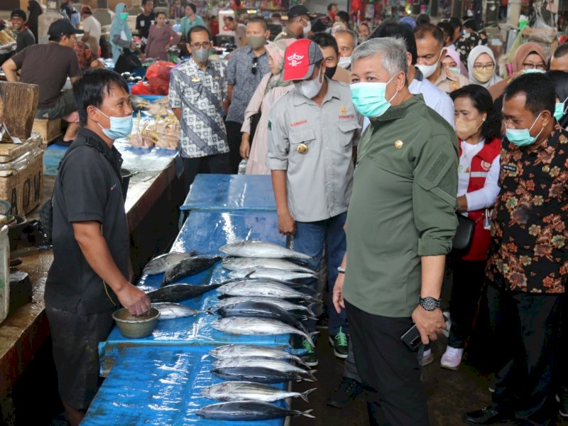 Bupati Irwan Hamid Pinrang sidak Pasar Sentral. (Ist)