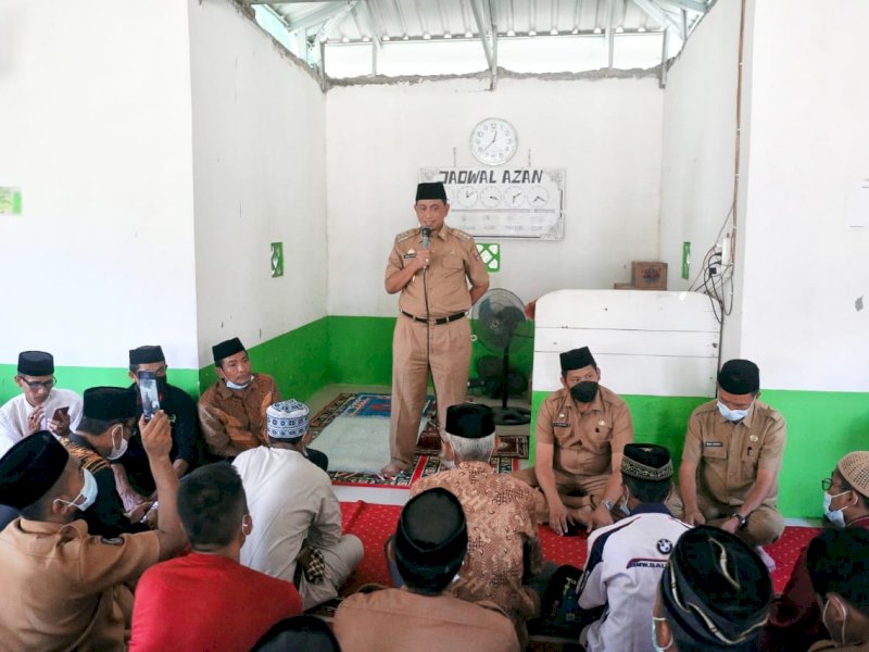 Bupati Wajo Amran Mahmud silaturahmi bersama warga. (Ist)