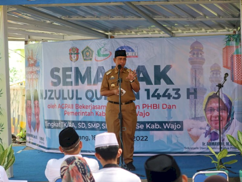 Bupati Wajo Amran Mahmud membuka Semarak Nuzululquran yang digelar di Taman Baca La Tiringeng To Taba, Kota Sengkang, Kabupaten Wajo, Senin (18/4/2022).