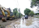 Sudirman Tinjau Ruas Pekkae-Takkalala Soppeng, Dapat Curhatan dari Warga