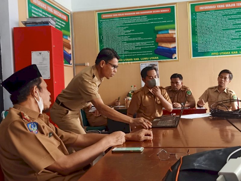 Kepala Dinas Kominfo SP, Arief R. Palallo, langsung menggelar pertemuan bersama para Kepala Bidang, Kasubag Perencanaan dan para Pejabat Fungsional, Senin (9/5/2022).