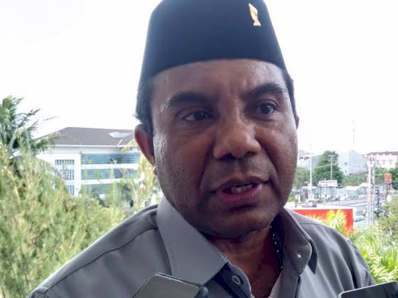 Pejabat Direksi PD Parkir Makassar Raya, Nikolaus Beni