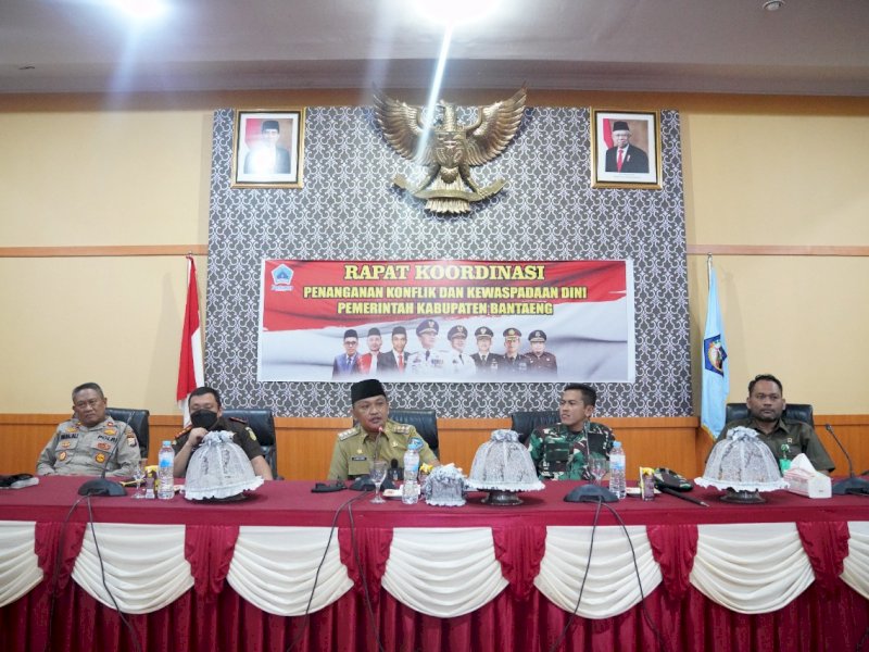 Rapat koordinasi penanganan konflik dan kewaspadaan dini dengan pimpinan forkopimda di Ruang Pola Kantor Bupati Bantaeng, Selasa, 24 Mei 2022
