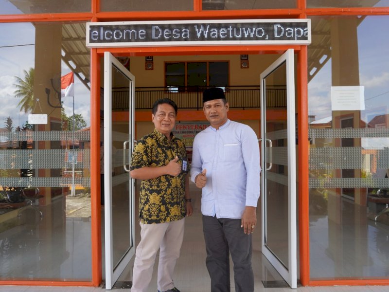 Kepala KPPN Watampone Djoko Julianto melakukan kunjungan ke Desa Waetuwo, Kecamatan Tanasitolo Kabupaten Wajo.