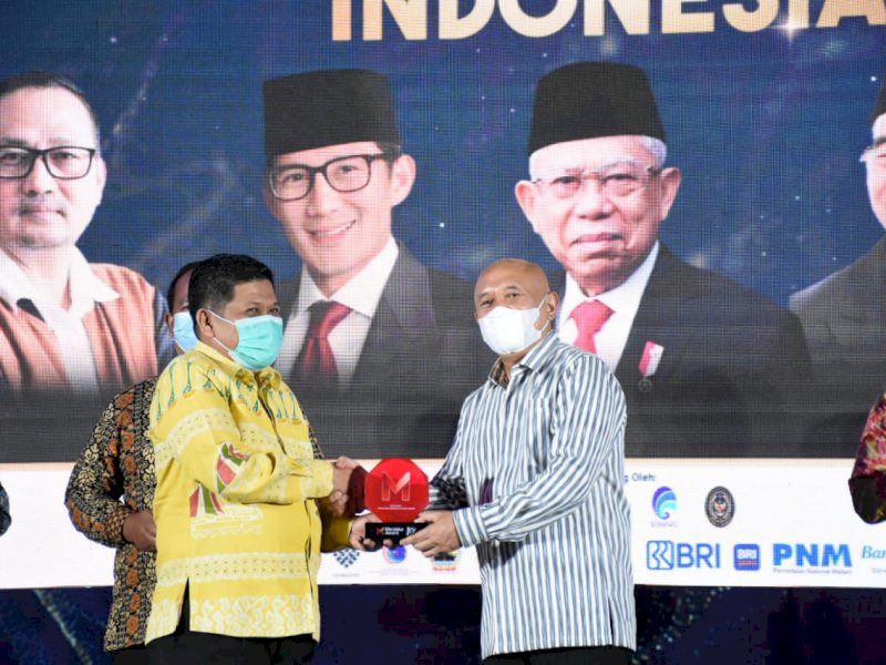 Sulsel mendapatkan penghargaan Merdeka Award dari Kementerian Koperasi dan Usaha Kecil dan Menengah Republik Indonesia, Kamis (23/6/2022)