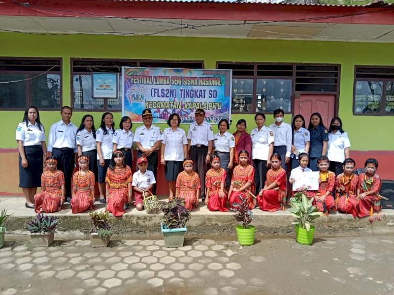 SD Negeri 1 Kapala Pitu Toraja Utara menjadi tuan rumah pergelaran Festival Lomba Seni Siswa Nasional (FLS2N)