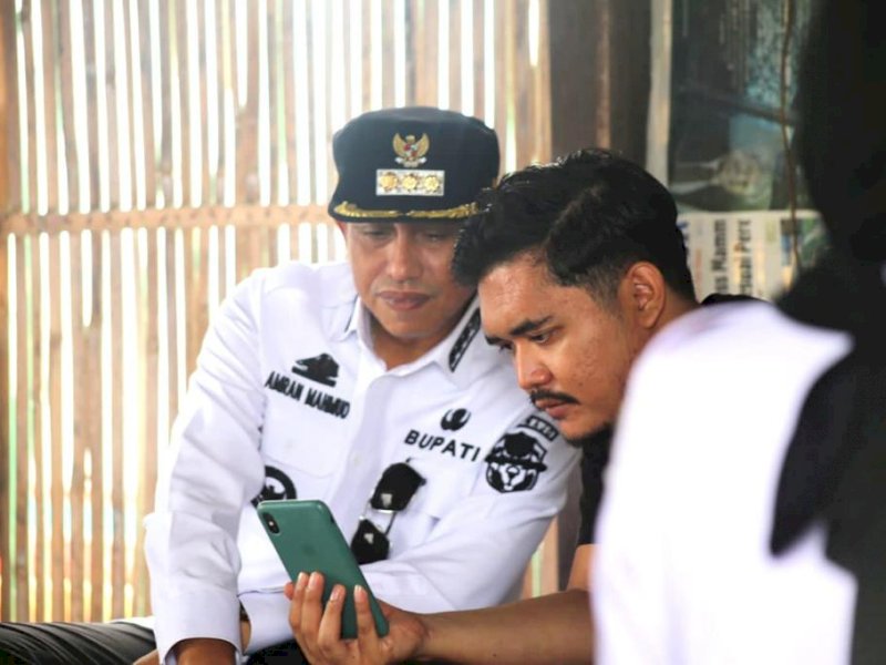 Tim Renjana telah melakukan presentasi terkait konsep yang ditawarkan kepada Bupati Wajo Amran Mahmud. 