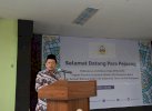Rektor IAIN Bone Beri Penghargaan Mahasiswa Berprestasi di Ajang MTQ 