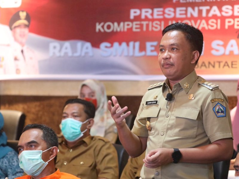 Presentasi dan wawancara dipimpin langsung oleh Bupati Bantaeng Ilham Azikin.