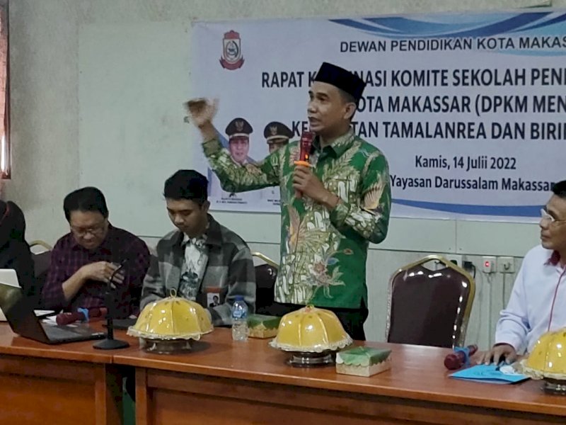 Rapat koordinasi Dewan Pendidikan Makassar dengan Komite Sekolah di Yayasan Darussalam Makassar, Kamis (14/7).