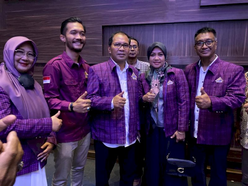 Wali Kota Makassar Moh Ramdhan Pomanto menghadiri pelantikan pengurus Hikma Sulsel. 