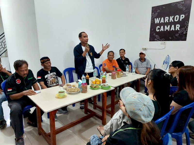 Keluarga Pedagang Bakso (KPB) Nusantara mengundang Ketua DPRD Makassar, Rudianto Lallo dalam acara silaturahmi.