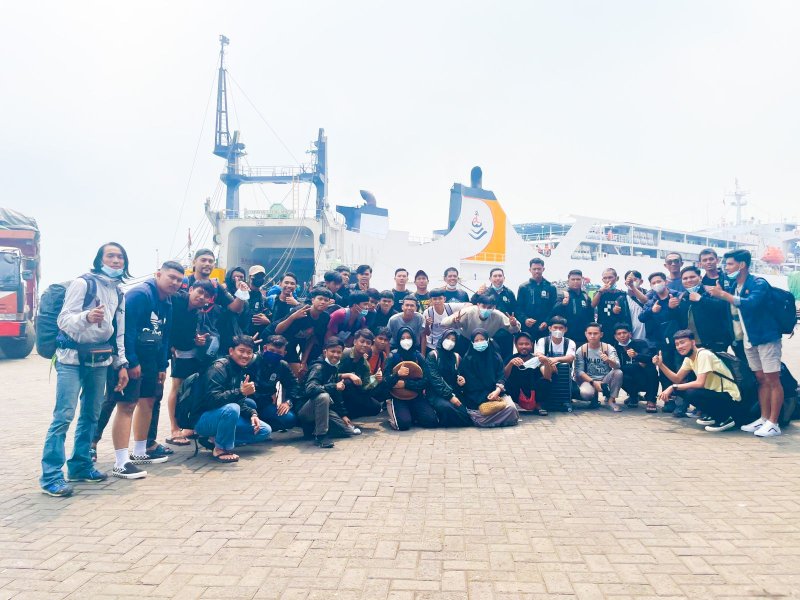 Kontingen IAIN Bone yang akan berlaga pada ajang Porseni dan Olahraga (PESONA) PTKN I se-Indonesia di UIN Sunan Gunung Djati Bandung.