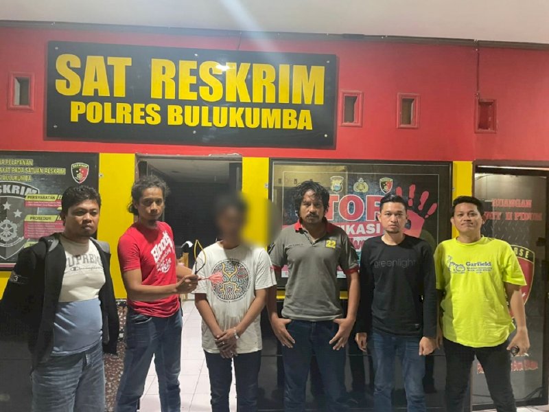 Pelajar diamankan petugas usai tawuran di Bulukumba. 