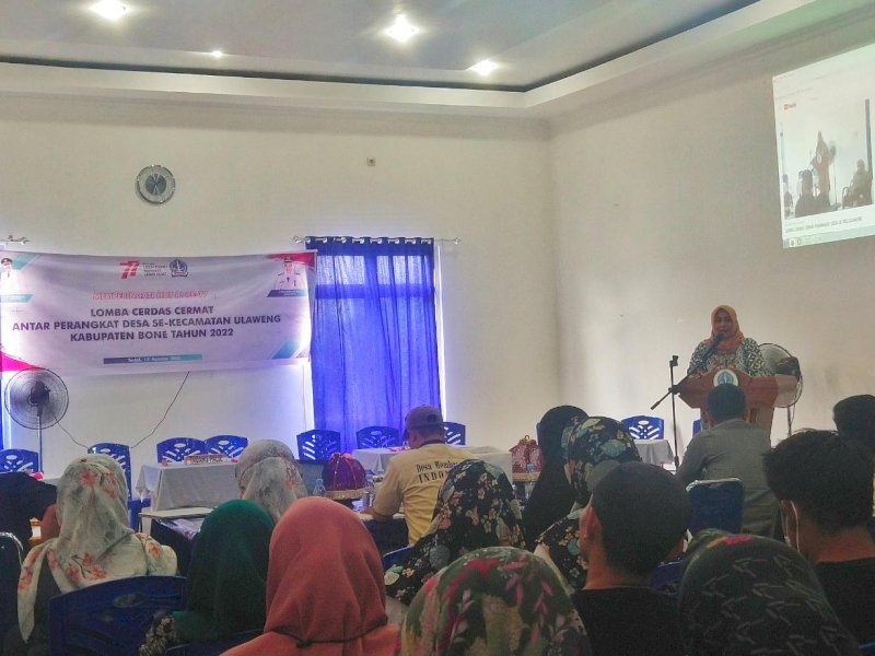 Lomba cerdas cermat antarperangkat desa di Kecamatan Ulaweng Bone. 