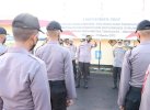20 Bintara Remaja Laksanakan Tradisi Penyambutan di Mapolres Bone