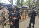 Brimob Bone Kawal Penertiban Lapak Liar di Terminal Petta Ponggawae