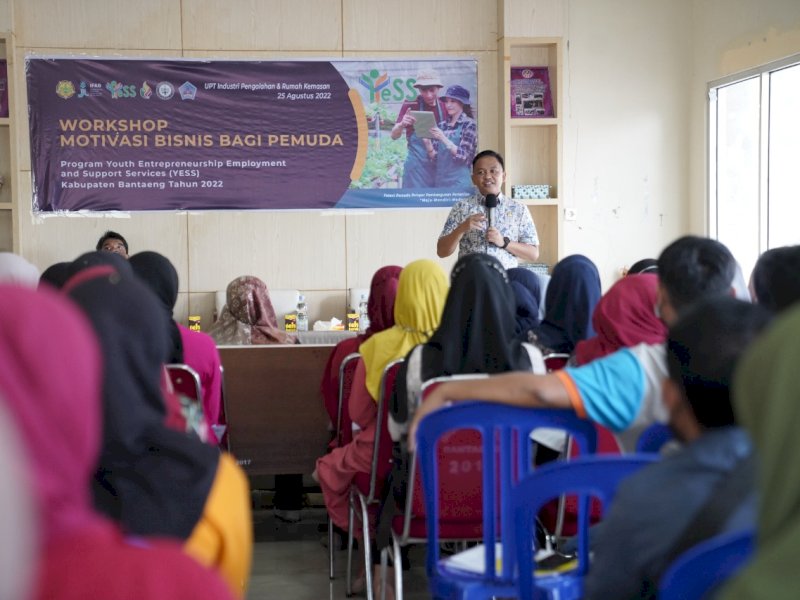 Bupati Bantaeng Ilham Azikin menjadi pembicara pada workshop motivasi bisnis bagi petani milenial