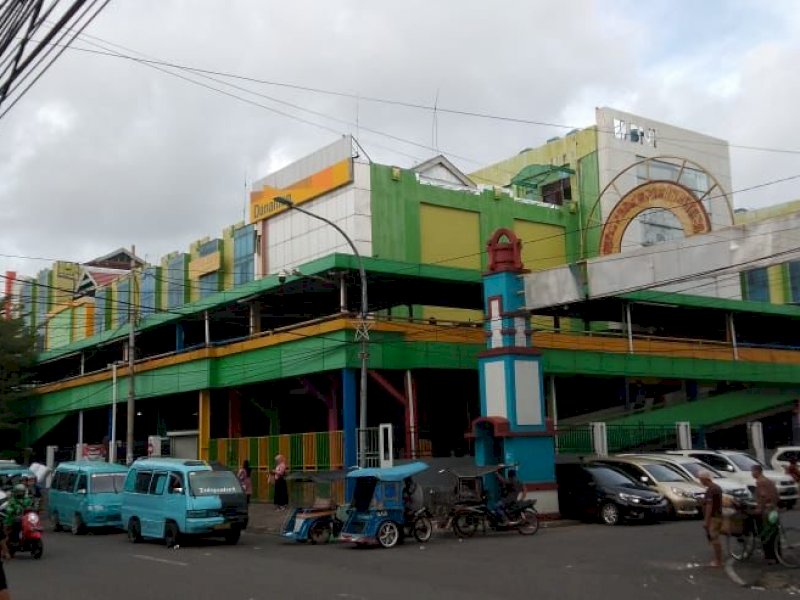 Pusat Grosir Pasar Butung Makassar. 