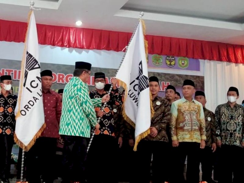 Rusydi Rasyid Resmi Dilantik sebagai Ketua ICMI Luwu Utara 2021-2026